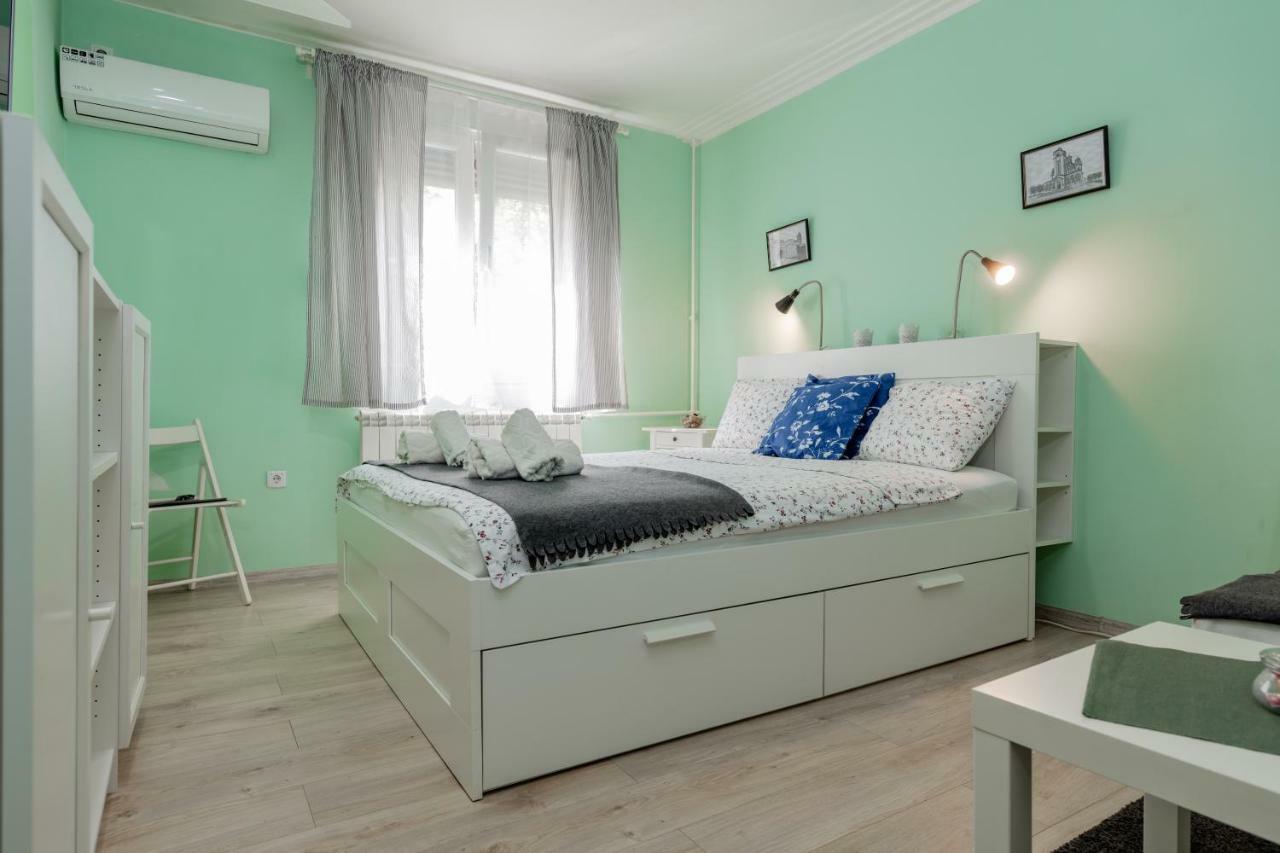 Apartman Gloria 2 Belgrad Exteriör bild