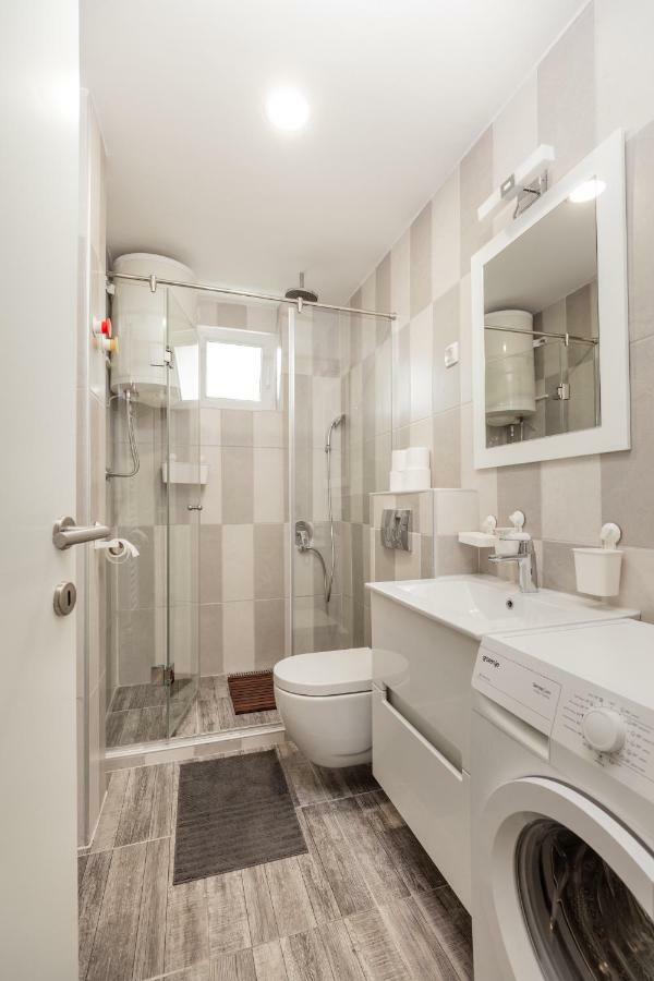 Apartman Gloria 2 Belgrad Exteriör bild